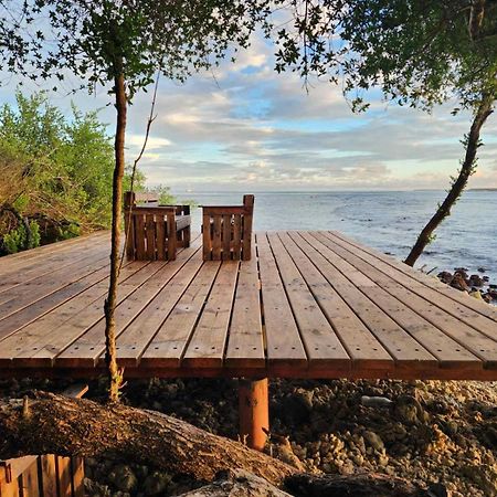 Surf Deck Hotel Thulusdhoo Kültér fotó