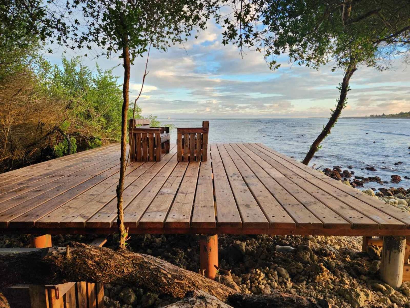 Surf Deck Hotel Thulusdhoo Kültér fotó
