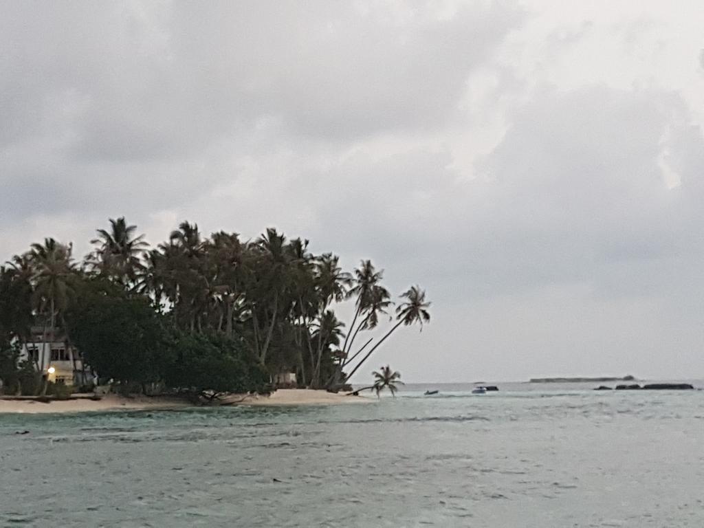 Surf Deck Hotel Thulusdhoo Kültér fotó