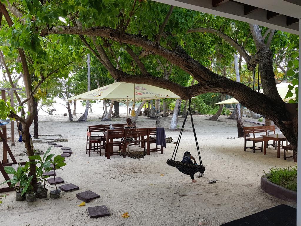 Surf Deck Hotel Thulusdhoo Kültér fotó