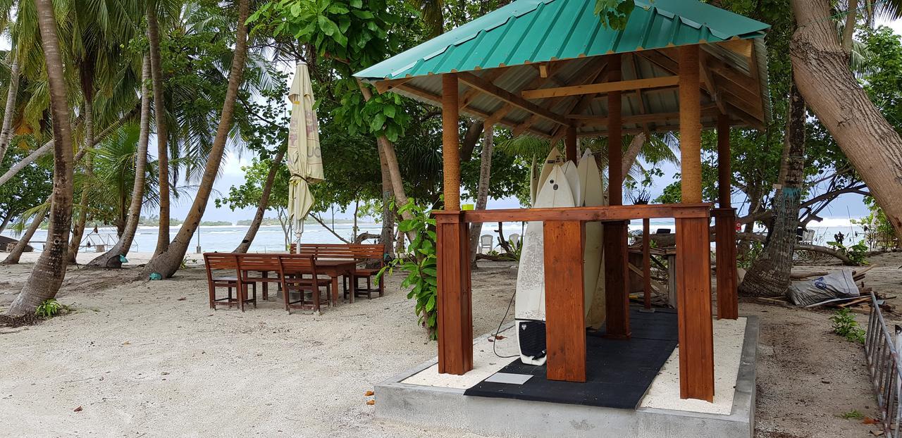 Surf Deck Hotel Thulusdhoo Kültér fotó